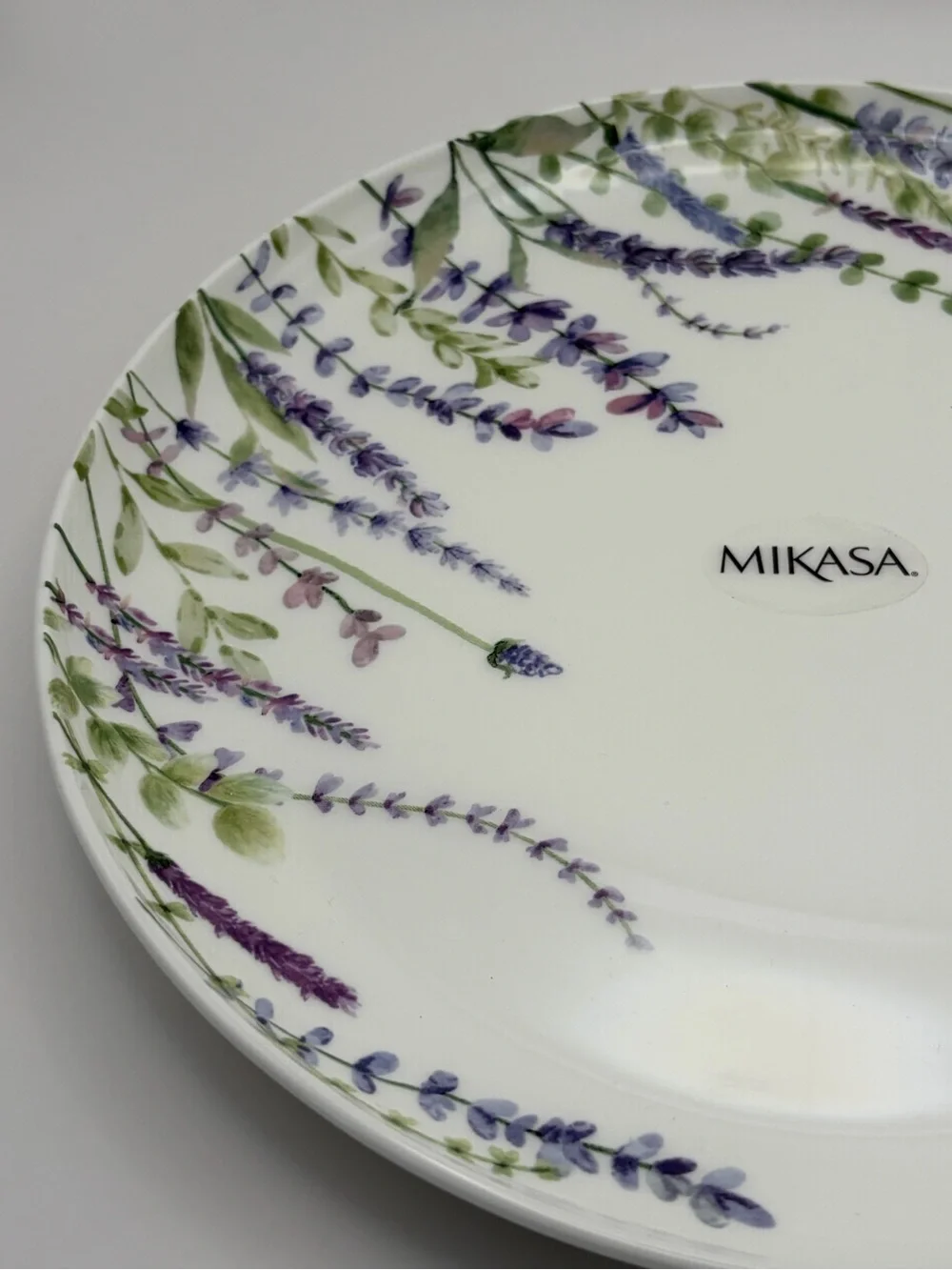 Set of 4 Mikasa Lavender Fields 10.75